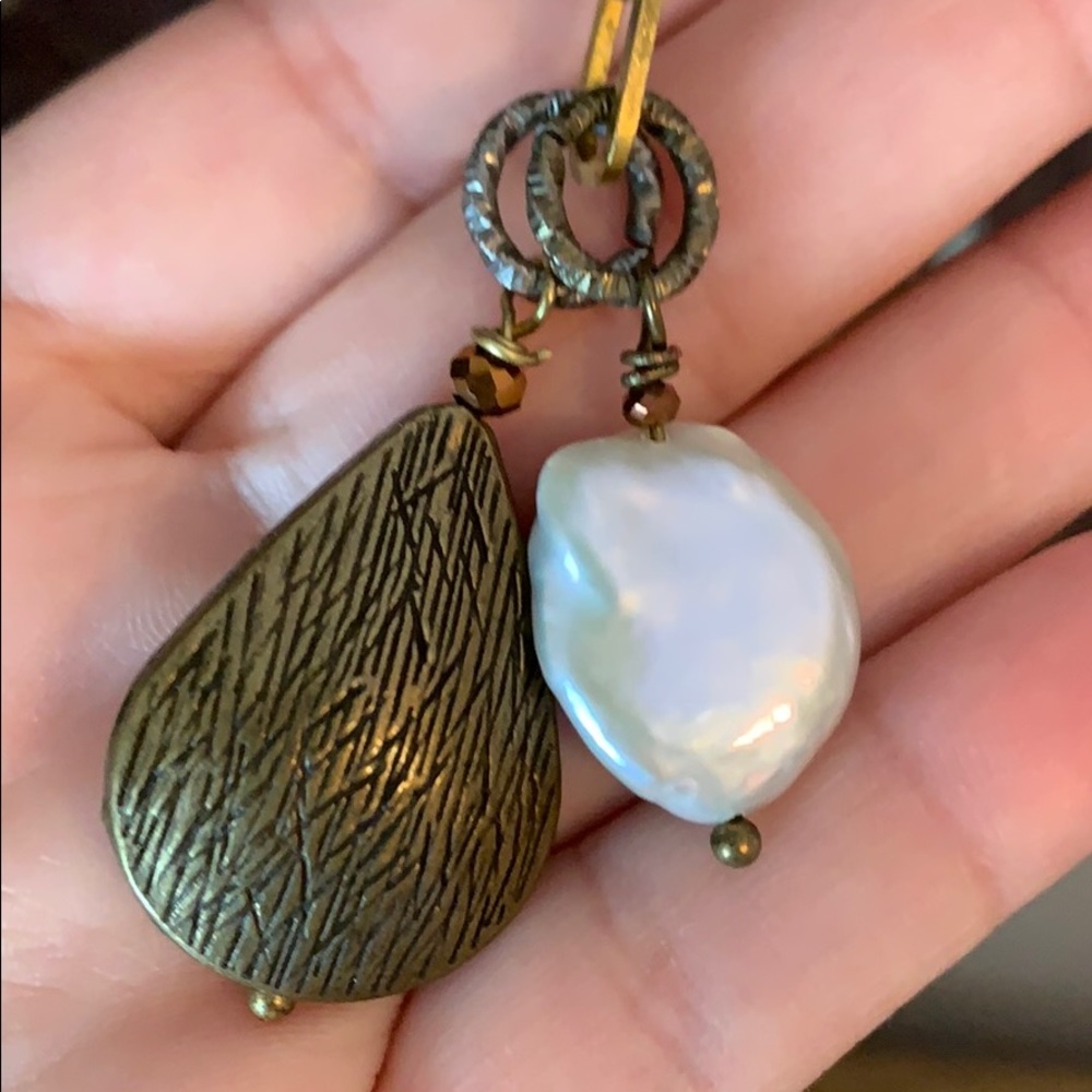 Long Necklace - Picture 4 of 5
